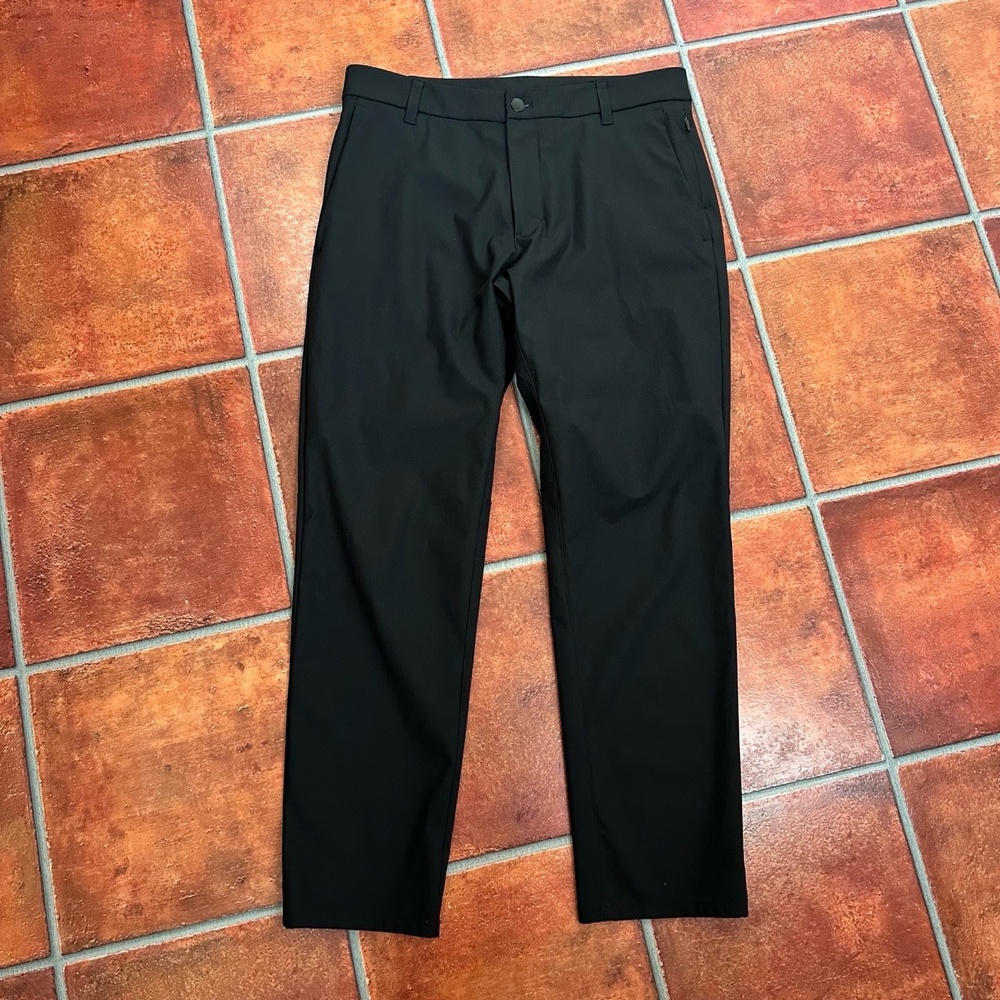 Lululemon Obsidian Classic Warpstreme Mens Pants Size 32